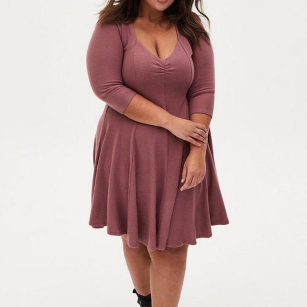 Torrid Mini Super Soft Plush Fluted Dress Sz 1X